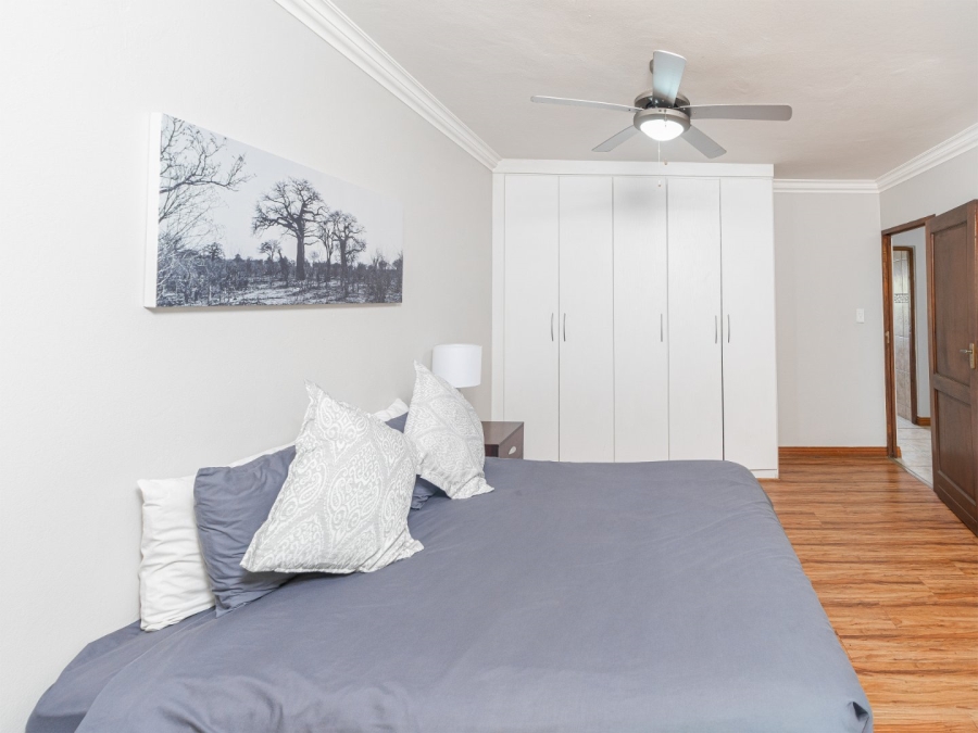 5 Bedroom Property for Sale in Caribbean Beach Club North West